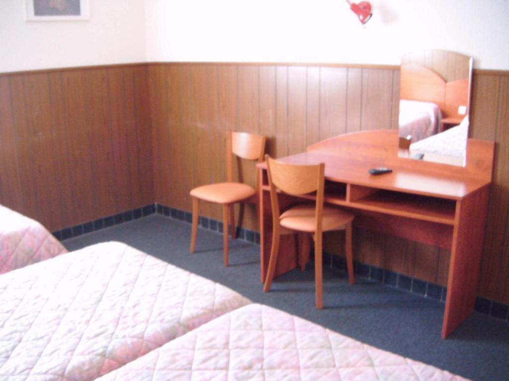 Hotel Central Lourdes Ruang foto